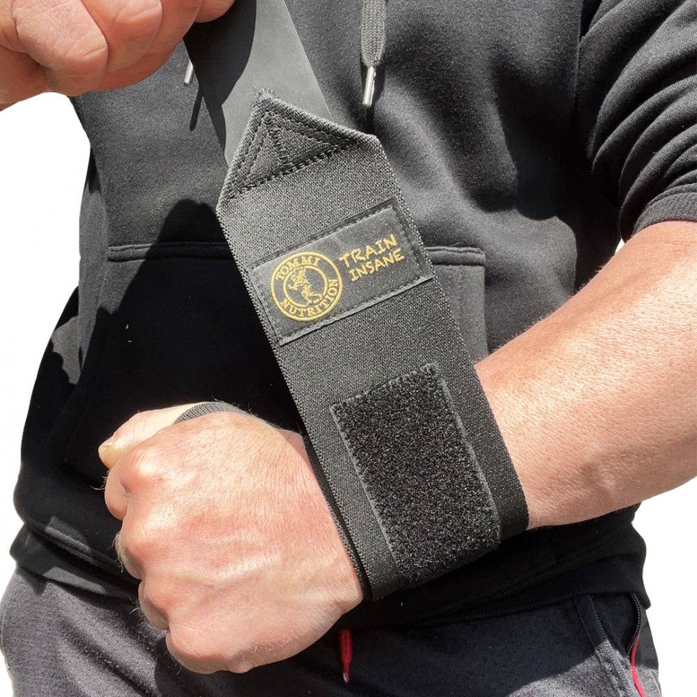 Wrist Wraps Black / Gold, Tommi Nutrition - Tommi Nutrition - hos Tommi Nutrition