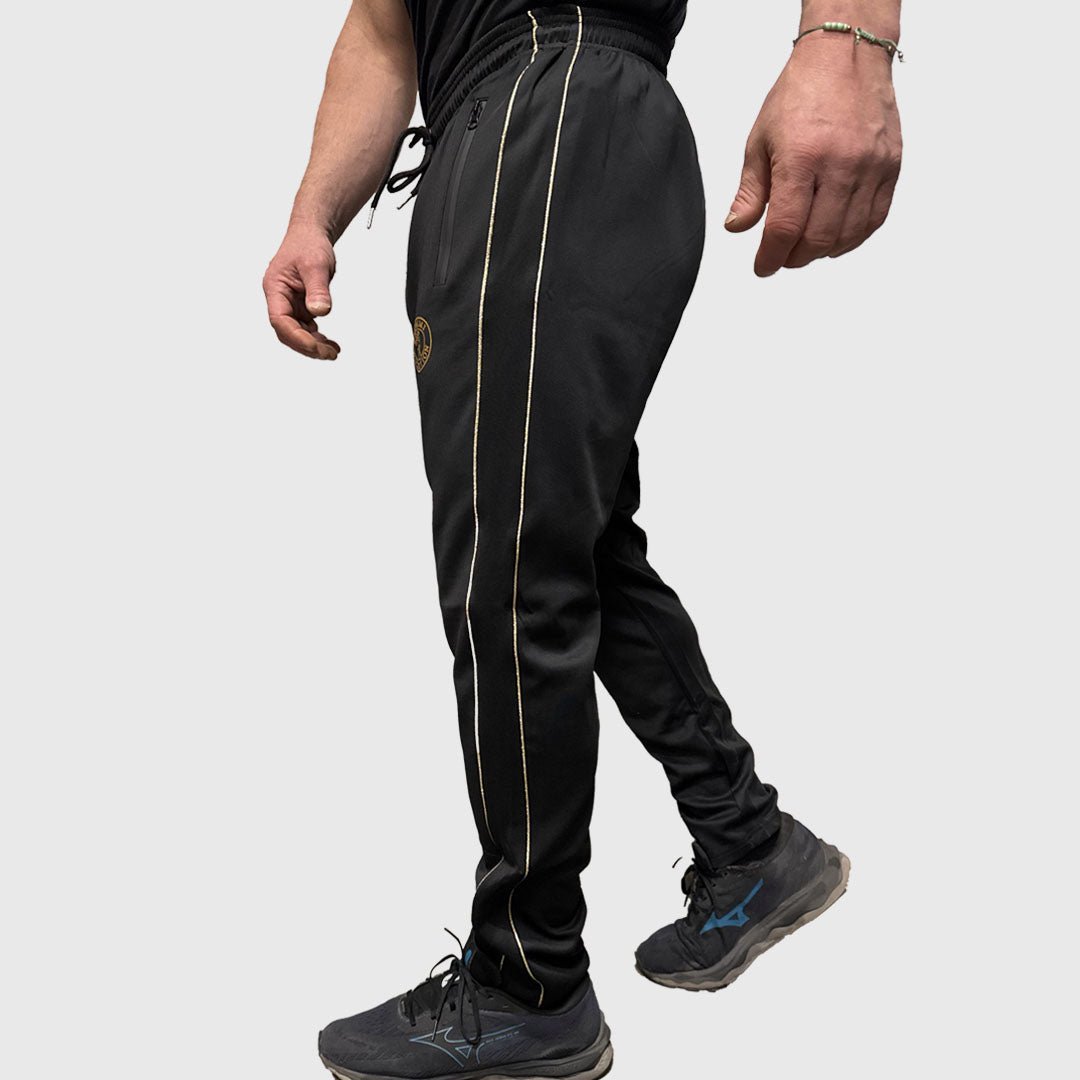 Joggers Black / GOLD – TN - Tommi Nutrition - hos Tommi Nutrition